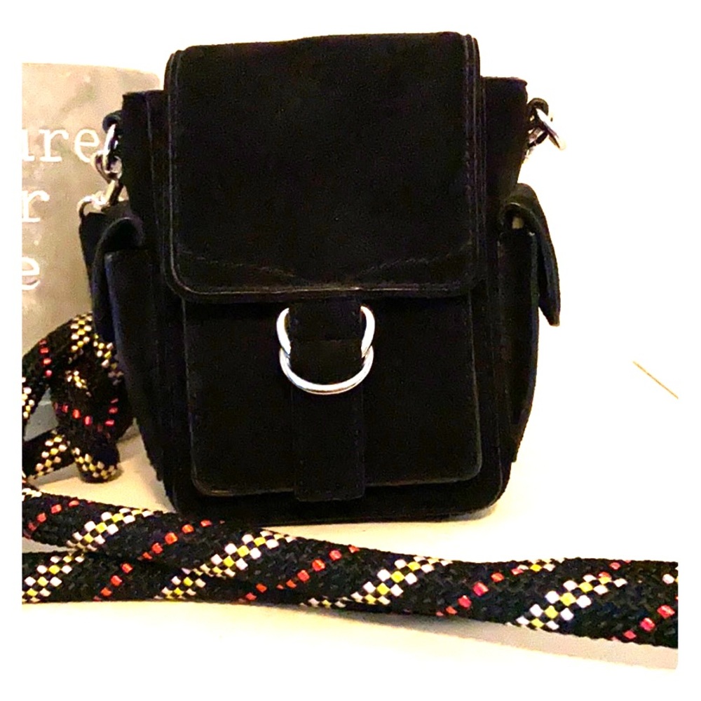 Black crossover bag